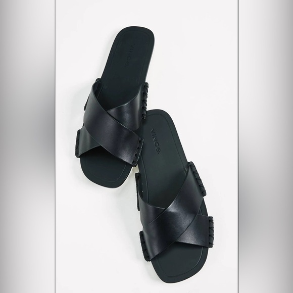 Vince Nico Black Leather Criss Cross Slide Squared Toe Flat Sandals Size 7.5 - Picture 1 of 13